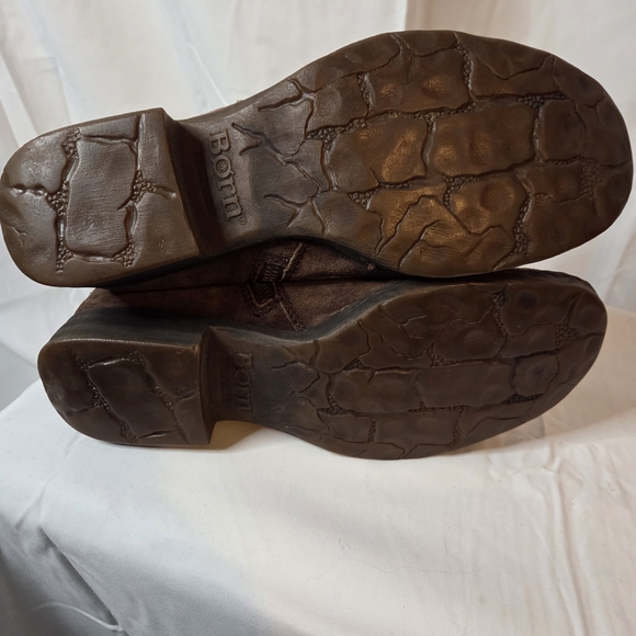 Born Brown Distressed Leather Ankle Boots Braided Detail Size 8.5 - Picture 10 of 10